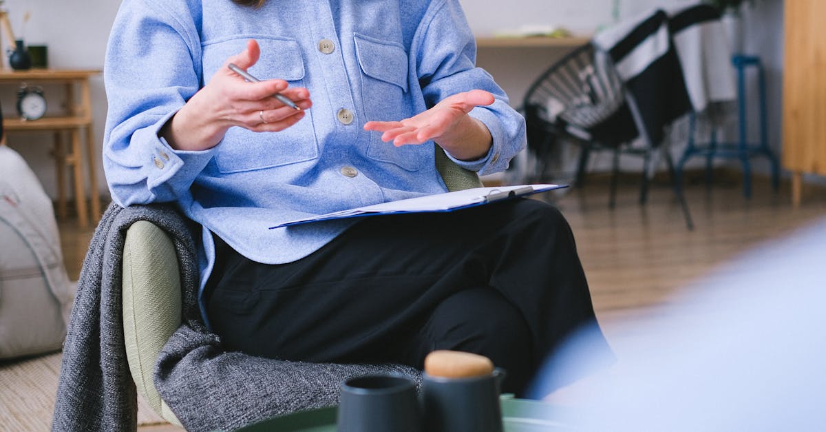 découvrez des stratégies efficaces de communication de crise pour gérer les situations difficiles. apprenez à protéger la réputation de votre entreprise, à minimiser les impacts négatifs et à communiquer de manière claire et concise avec vos parties prenantes en période de crise.