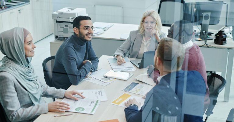 découvrez comment élaborer une stratégie marketing efficace qui propulse votre entreprise vers de nouveaux sommets. apprenez à cibler votre audience, à optimiser vos canaux de communication et à maximiser votre retour sur investissement grâce à des techniques innovantes et des analyses de marché approfondies.